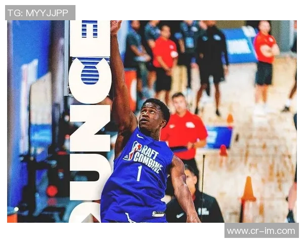 埃奇库姆高空起飞挑战米切罗虽未成功却成功造成犯规