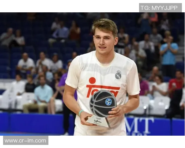 东契奇荣膺11月19日NBA最佳球员直播吧评选结果揭晓