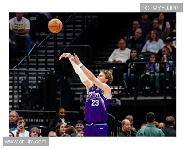 太阳主帅称赞马威表现出色爵士抢篮板展现球队特色