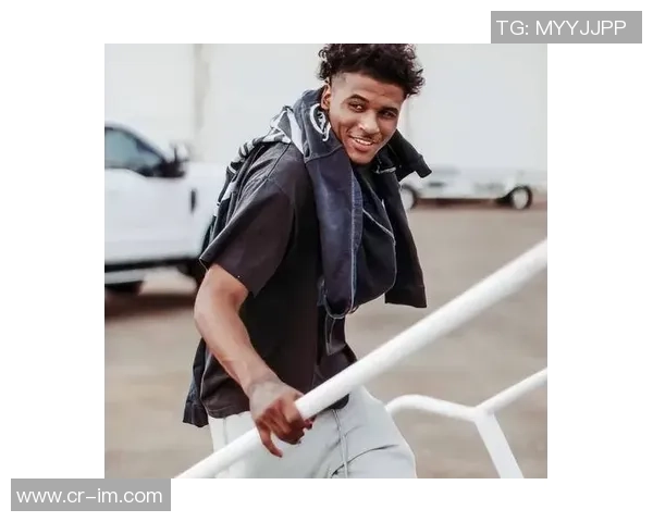 杰伦格林自信宣言:作为领袖我将激励队友传递能量 杰伦格林自信宣言:作为领袖我将激励队友传递能量